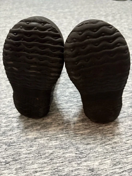 Girls Bogs Boots Size 3 Rainbow/Black - Picture 4 of 6